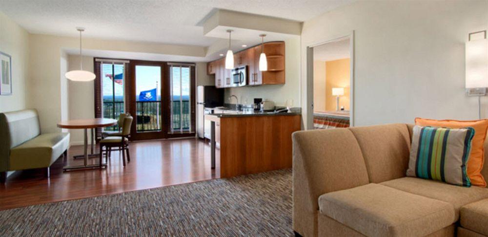 ไฮแอท เฮาส์ ฮาร์ตฟอร์ด นอร์ท วินด์เซอร์ Hotel ภายนอก รูปภาพ
