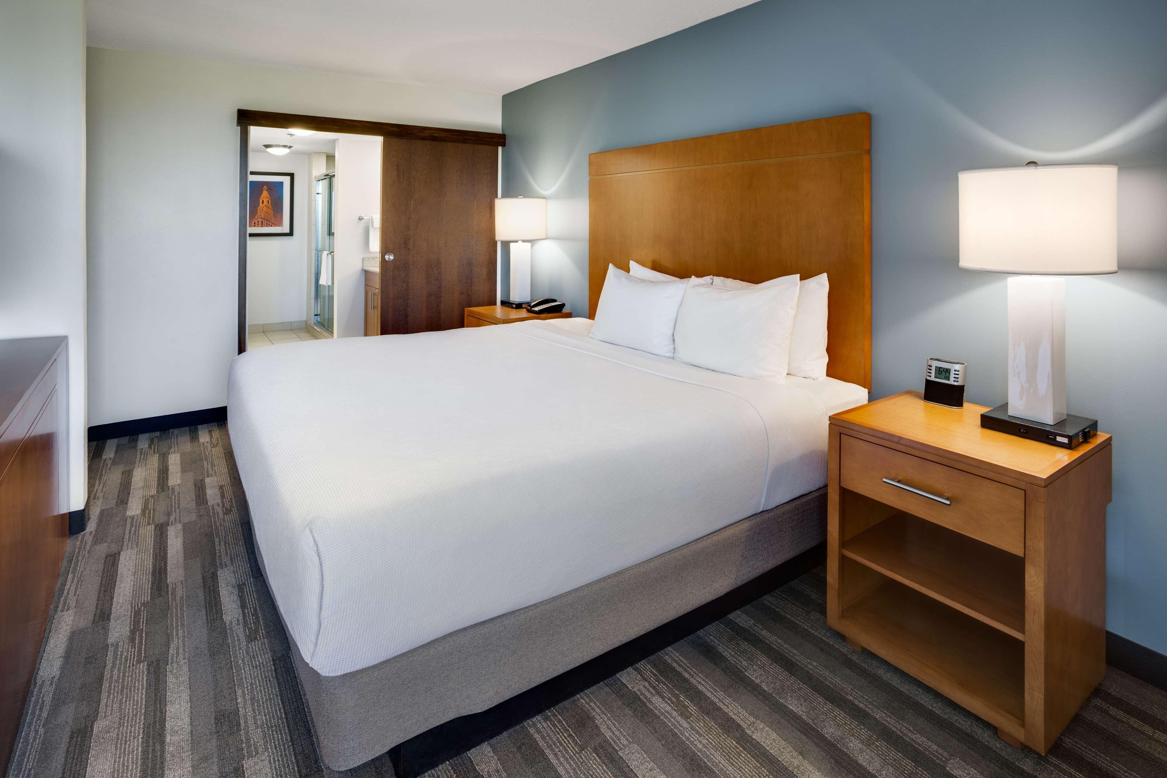 ไฮแอท เฮาส์ ฮาร์ตฟอร์ด นอร์ท วินด์เซอร์ Hotel ภายนอก รูปภาพ