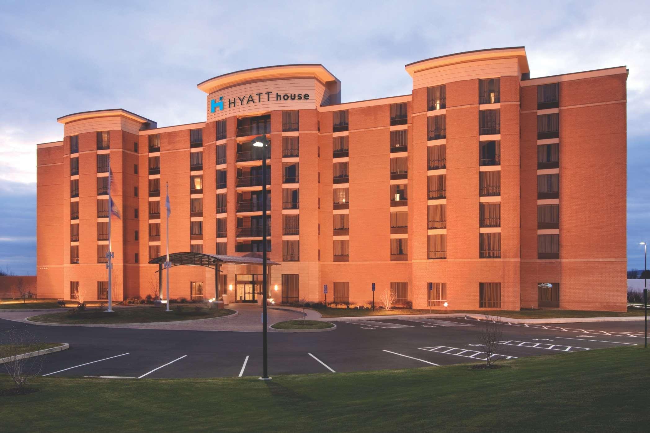 ไฮแอท เฮาส์ ฮาร์ตฟอร์ด นอร์ท วินด์เซอร์ Hotel ภายนอก รูปภาพ